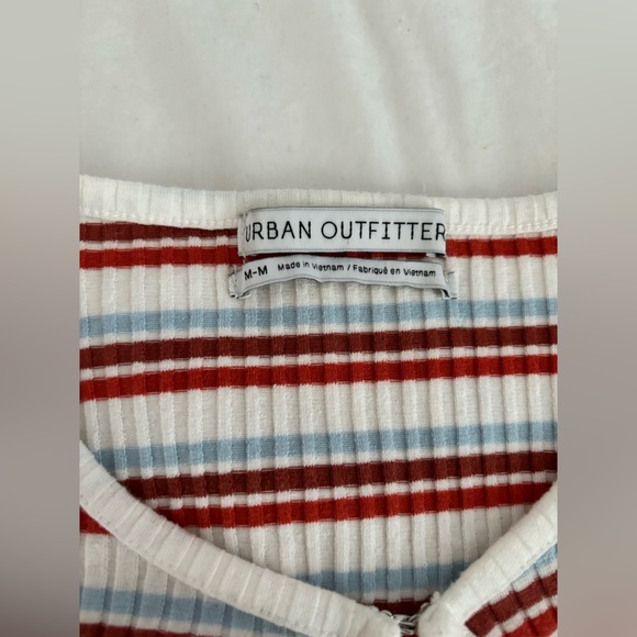 Urban Outfitters Striped Hook & Eye Top - Picture 4 of 6